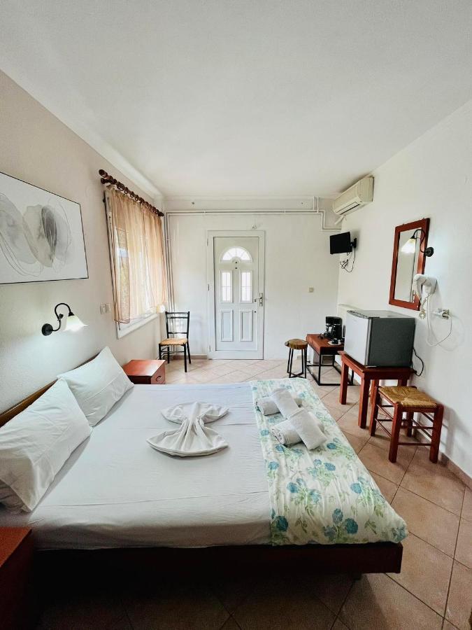 Prínos Poplar Lofts & Apartments Karavouzi מראה חיצוני תמונה