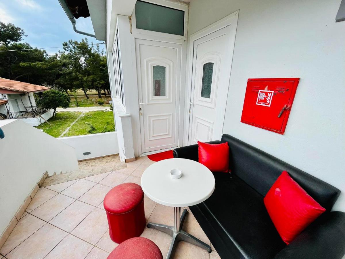 Prínos Poplar Lofts & Apartments Karavouzi מראה חיצוני תמונה